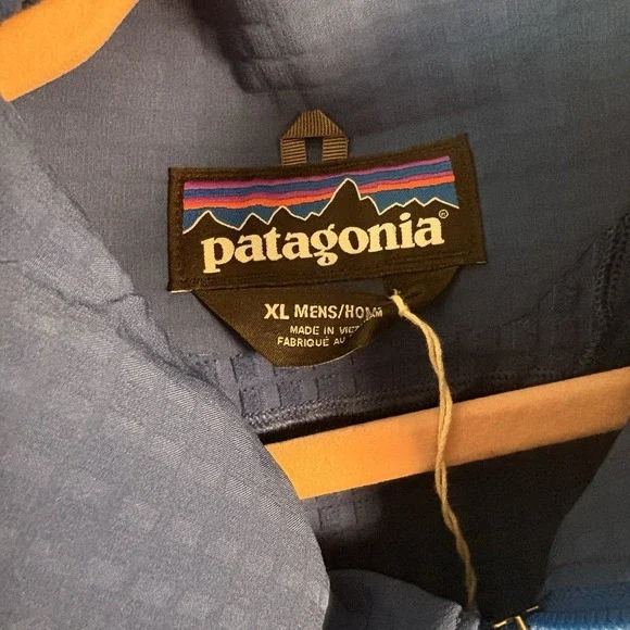 Patagonia R1 Tech Face Jacket Mens XL Blue Hooded Pockets LOGO - NWOT - Picture 6 of 10